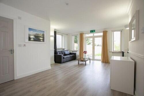 Merrion Road - Ballsbridge Townhouse Дъблин Екстериор снимка