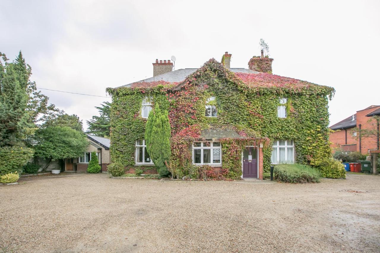 Merrion Road - Ballsbridge Townhouse Дъблин Екстериор снимка